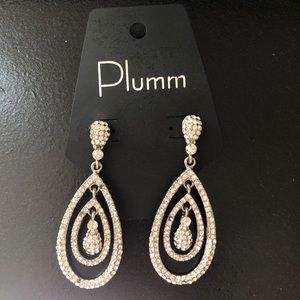 Plumm silver rhinestone earrings